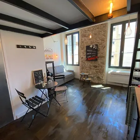 Mar1 - Loft Avec Couchage En Mezzanine, Centre * Cannes